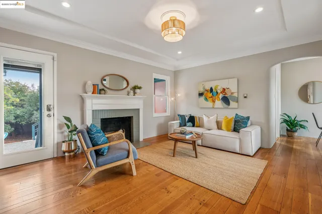 $729,000 | 5634 Burlingame Avenue, Richmond, CA 94804