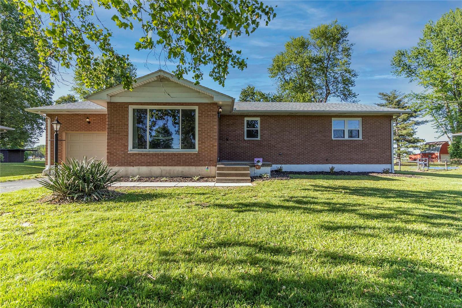 2447 Morrison Road Granite City, IL 62040 - Photo 1 of 21 Gallery Image 1