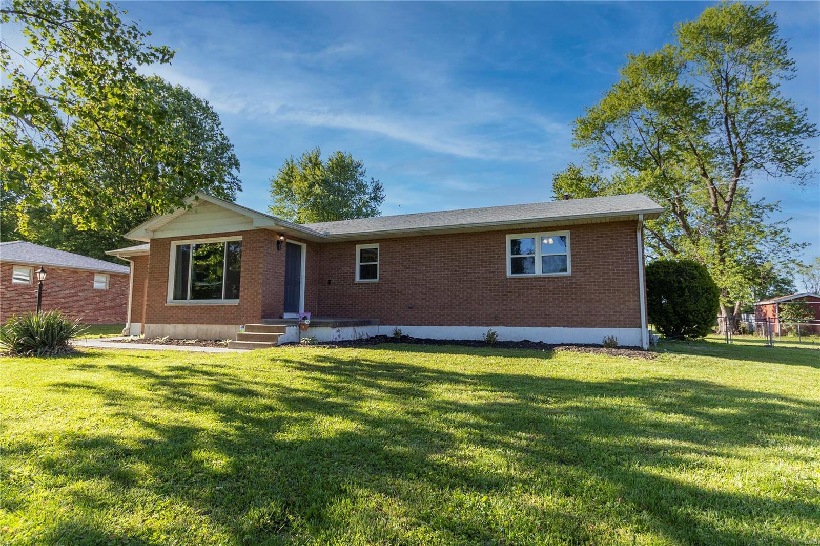 2447 Morrison Road Granite City, IL 62040 - Photo 2 of 21 Gallery Image 2