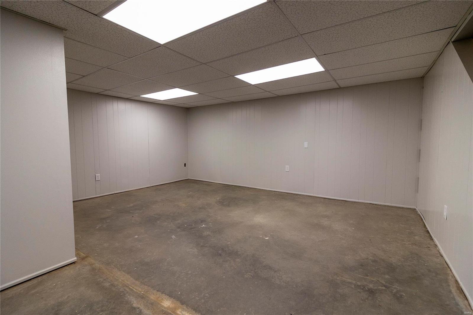 2447 Morrison Road Granite City, IL 62040 - Photo 14 of 21 Gallery Image 14