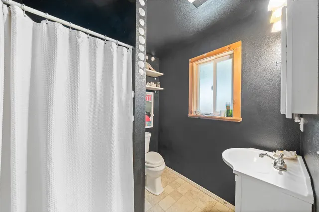 $279,900 | 7652 Eastwood Way, Shingletown, CA 96088