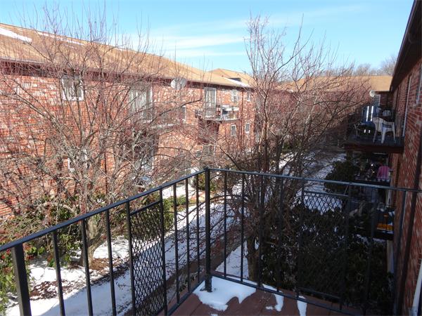 32 Westgate Road, Unit 6 Boston, MA 02467 - Photo 3 of 7 Gallery Image 3