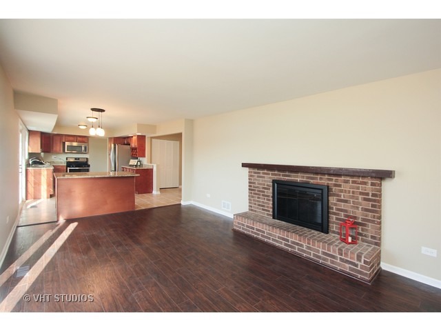 382 Northgate Road Lindenhurst, IL 60046 - Photo 6 of 10 a view of empty room with wooden floor