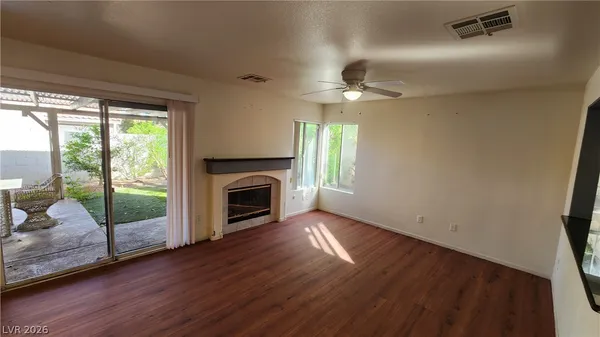 $3,200 | 332 Cavalla Street, Henderson, NV 89074