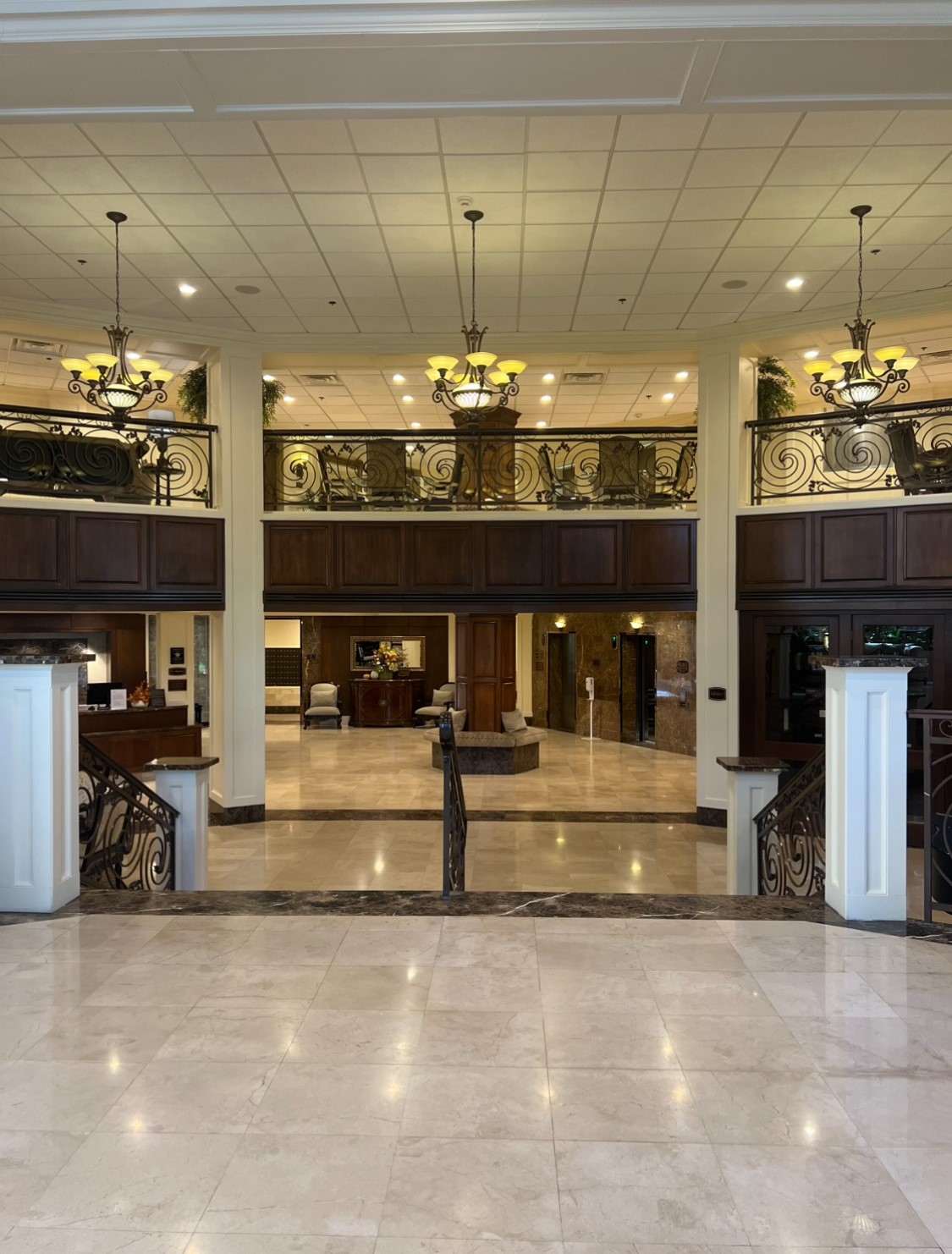 3525 Sage Road, Unit 1708 Houston, TX 77056 - Photo 12 of 14 a view of a lobby with a chandelier