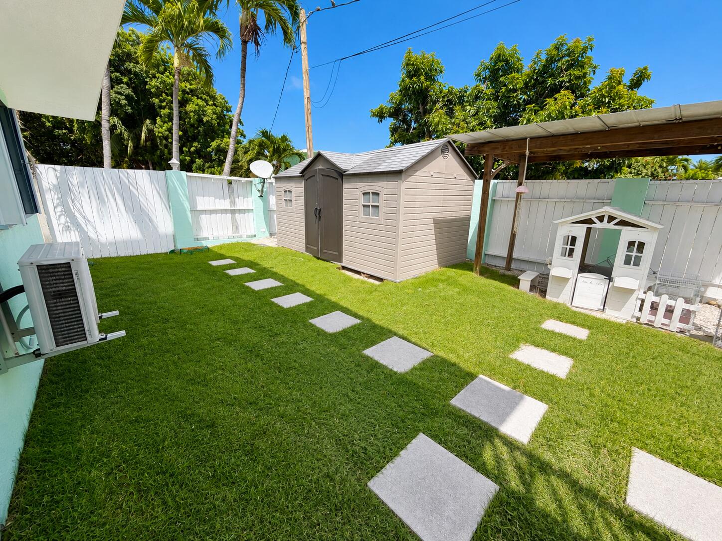 322 3rd Road Key Largo, FL 33037 - Photo 9 of 60 Gallery Image 9