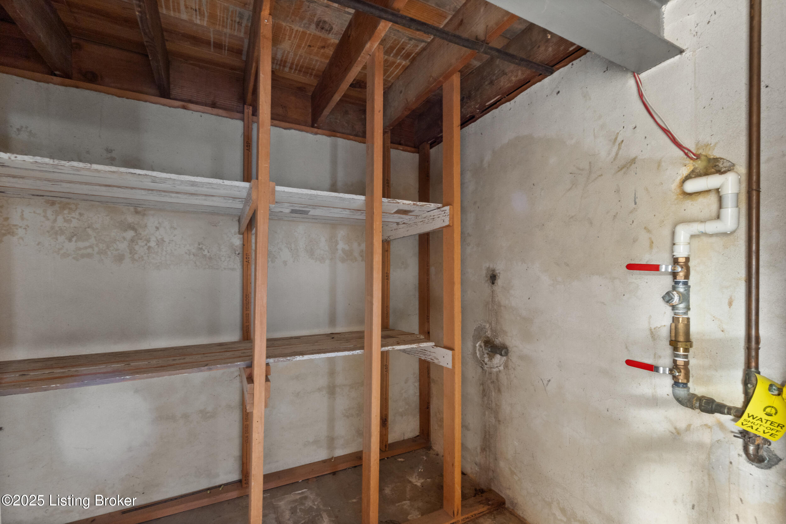 3505 Graham Road Louisville, KY 40207 - Photo 54 of 65 dsc04604