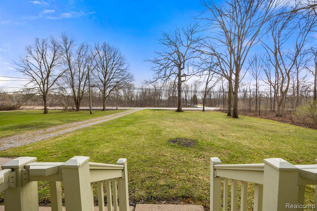 63325 Place Road New Haven, MI 48050 - Photo 3 of 31 Gallery Image 3