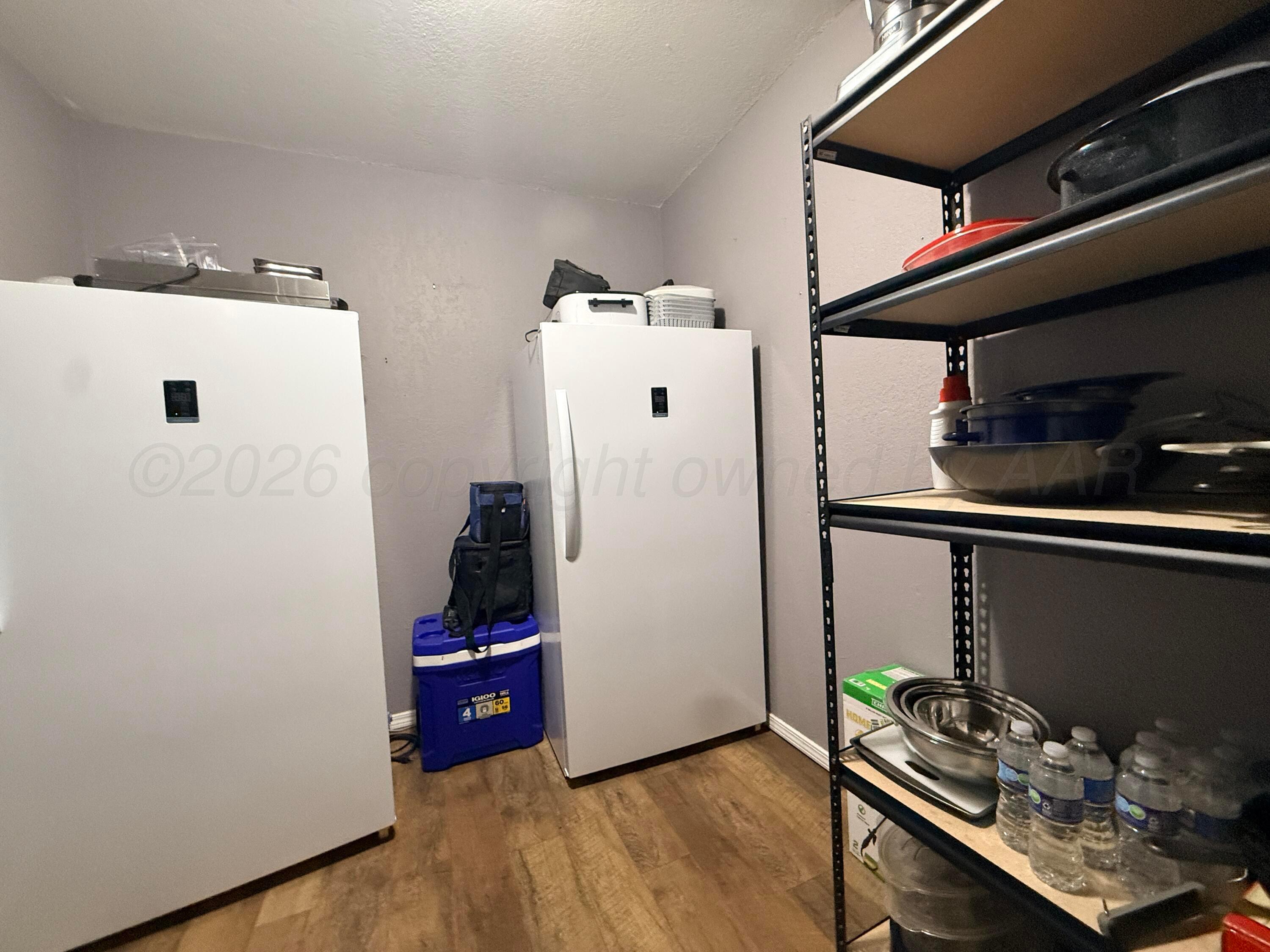 5496 West Rd R Dumas, TX 79029 - Photo 20 of 40 Bonus Room used as Pantry