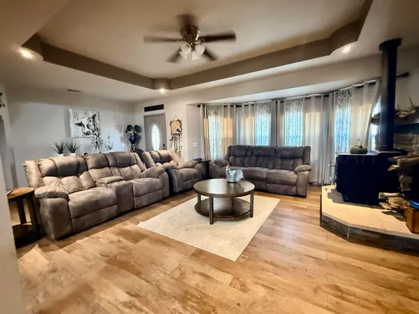 $490,000 | 5496 West Rd R, Dumas, TX 79029