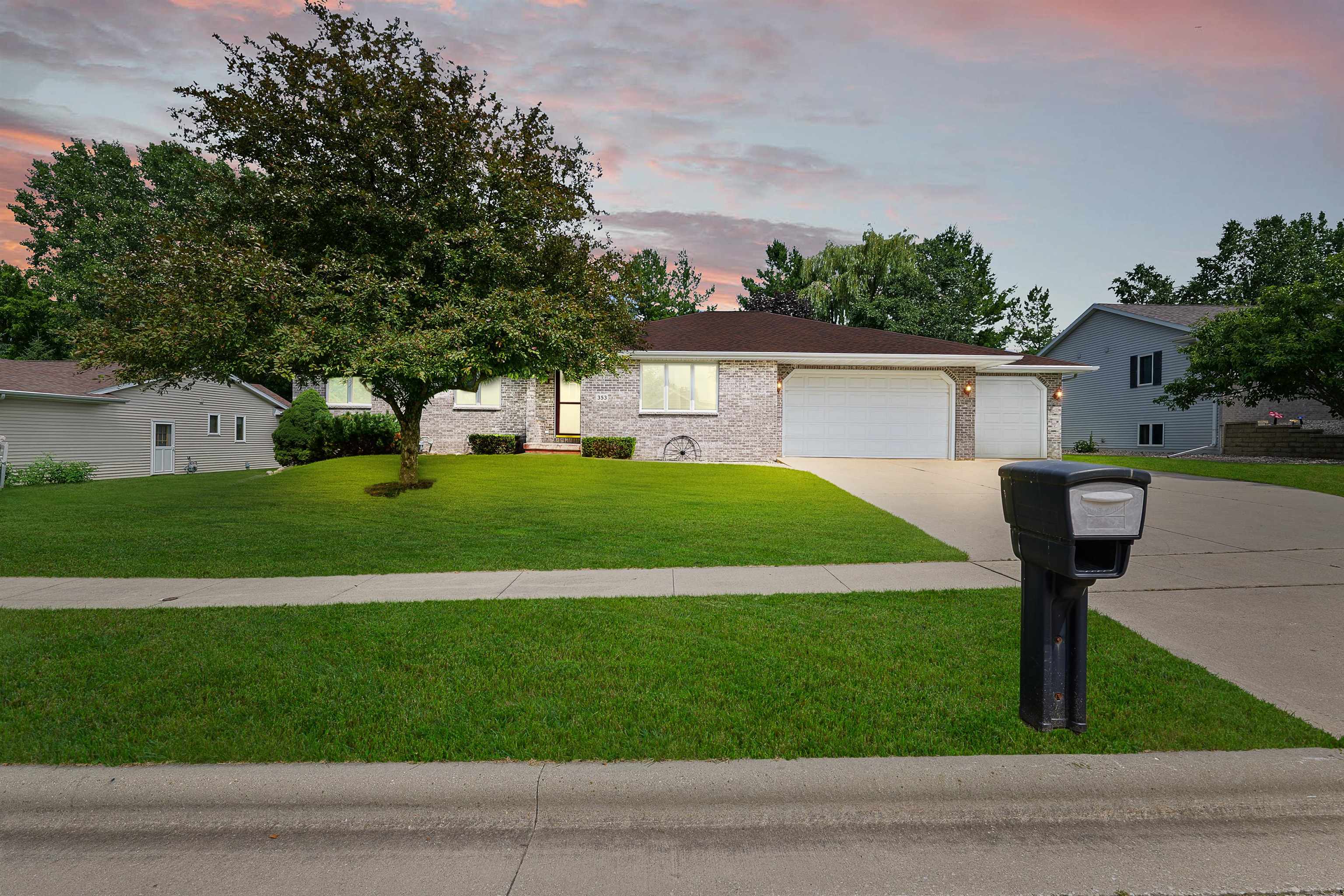 353 Oakview Circle Oakfield, WI 53065 - Photo 1 of 1