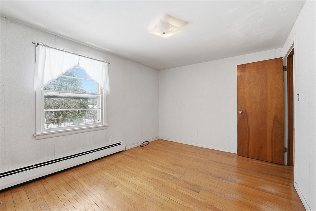 303 Kibbe Road East Longmeadow, MA 01028 - Photo 16 of 42 Gallery Image 16
