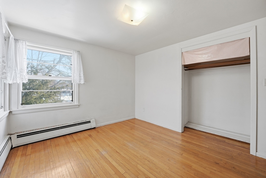 303 Kibbe Road East Longmeadow, MA 01028 - Photo 17 of 42 Gallery Image 17