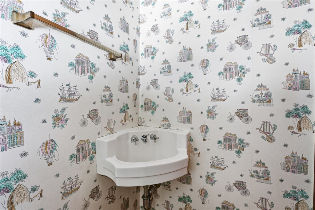 303 Kibbe Road East Longmeadow, MA 01028 - Photo 23 of 42 Gallery Image 23
