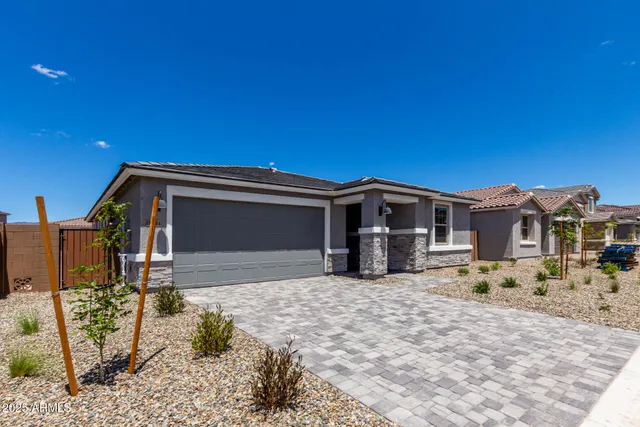 $399,995 | 18714 Panchito Drive, Gold Canyon, AZ 85118