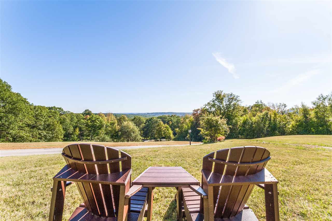 492 Mountain Road Goffstown, NH 03045 - Photo 3 of 36