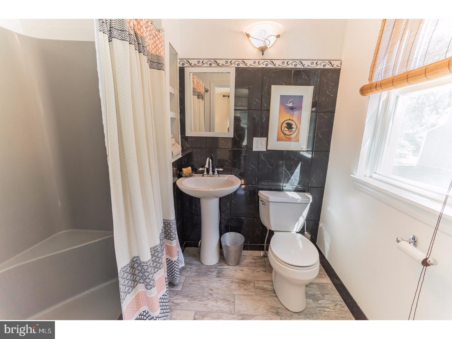 607 Creek Road Kennett Square, PA 19348 - Photo 17 of 25 Master Bathroom