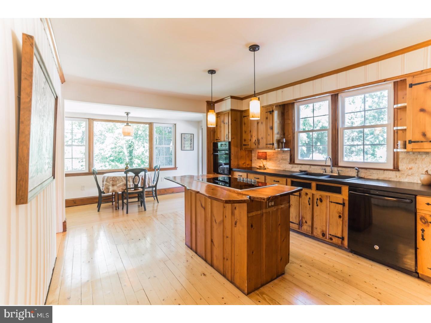 607 Creek Road Kennett Square, PA 19348 - Photo 9 of 25 Kitchen
