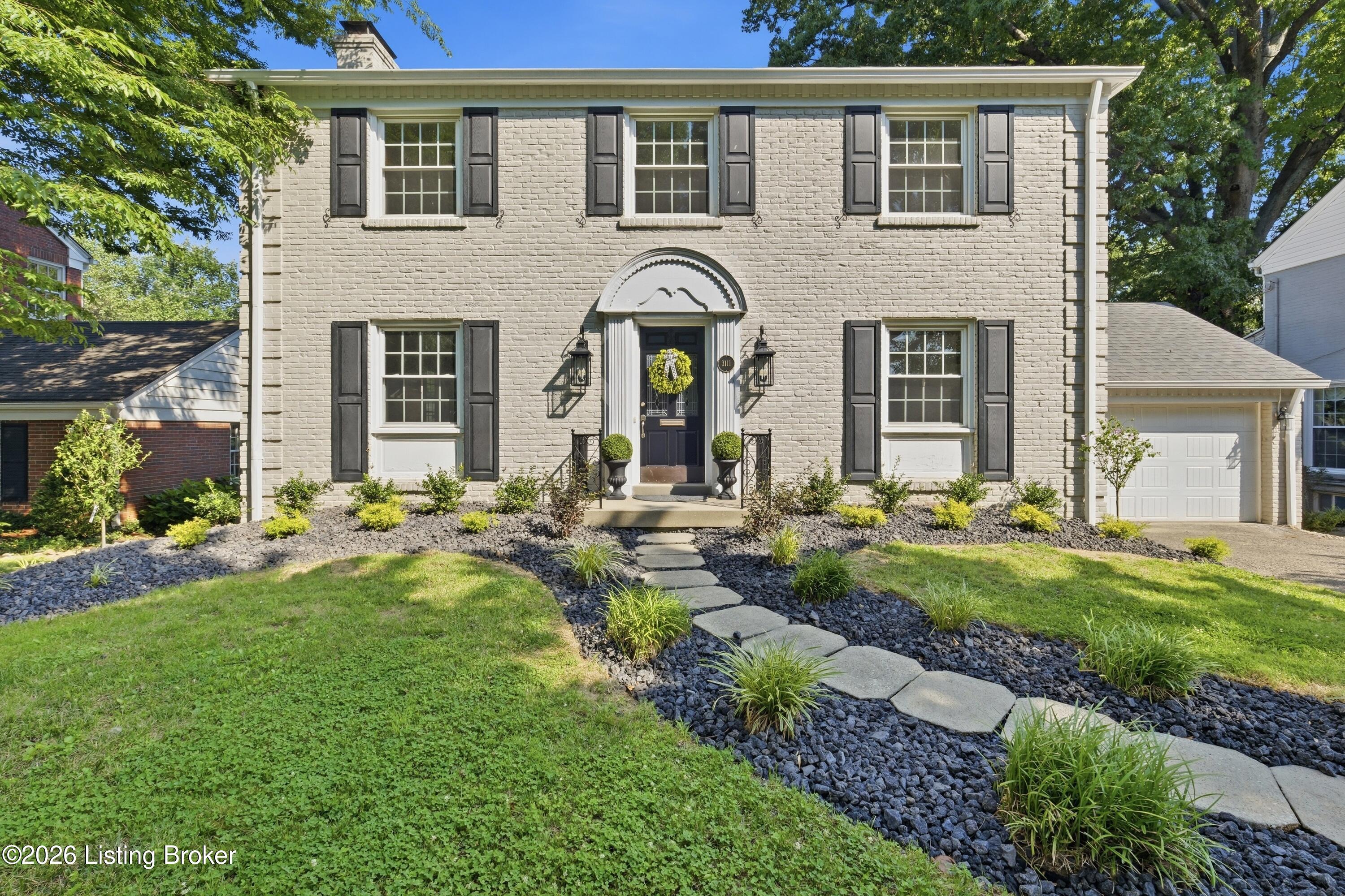 3111 Dundee Road Louisville, KY 40205 - Photo 4 of 61 6_3111dundee_louisvillerealestatemedia_0