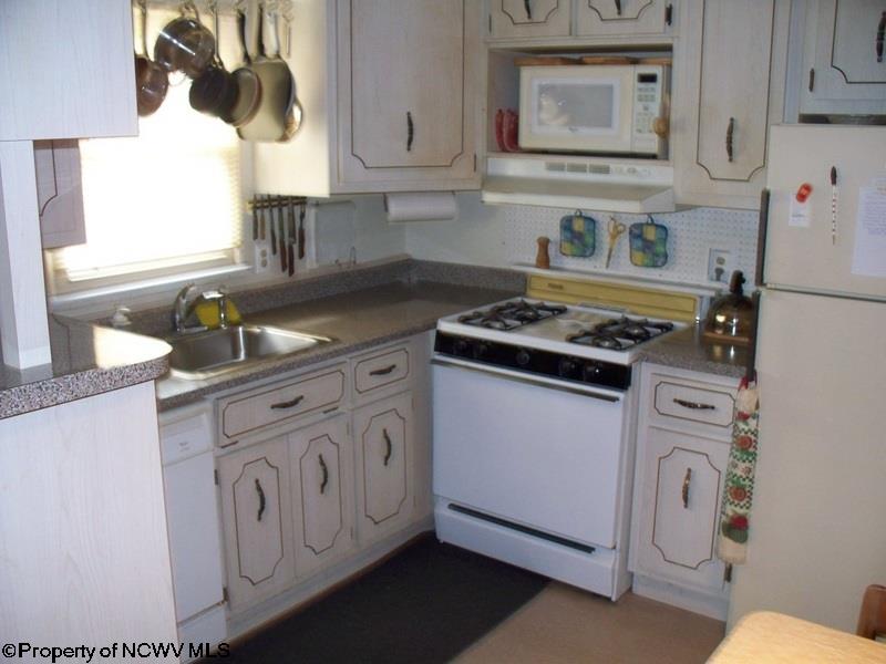 1061 Phillips Road Philippi, WV 26416 - Photo 17 of 20 Gallery Image 17