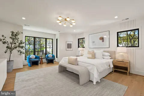 $2,895,000 | 7800 Marion Lane, Bethesda, MD 20814