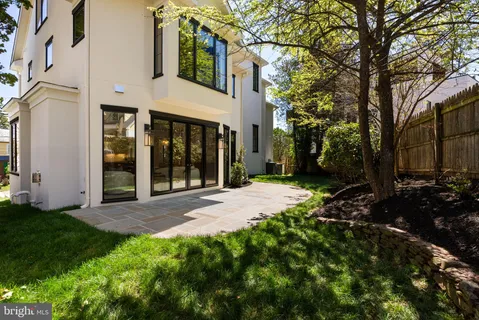 $2,895,000 | 7800 Marion Lane, Bethesda, MD 20814