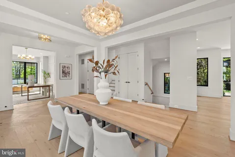 $2,895,000 | 7800 Marion Lane, Bethesda, MD 20814