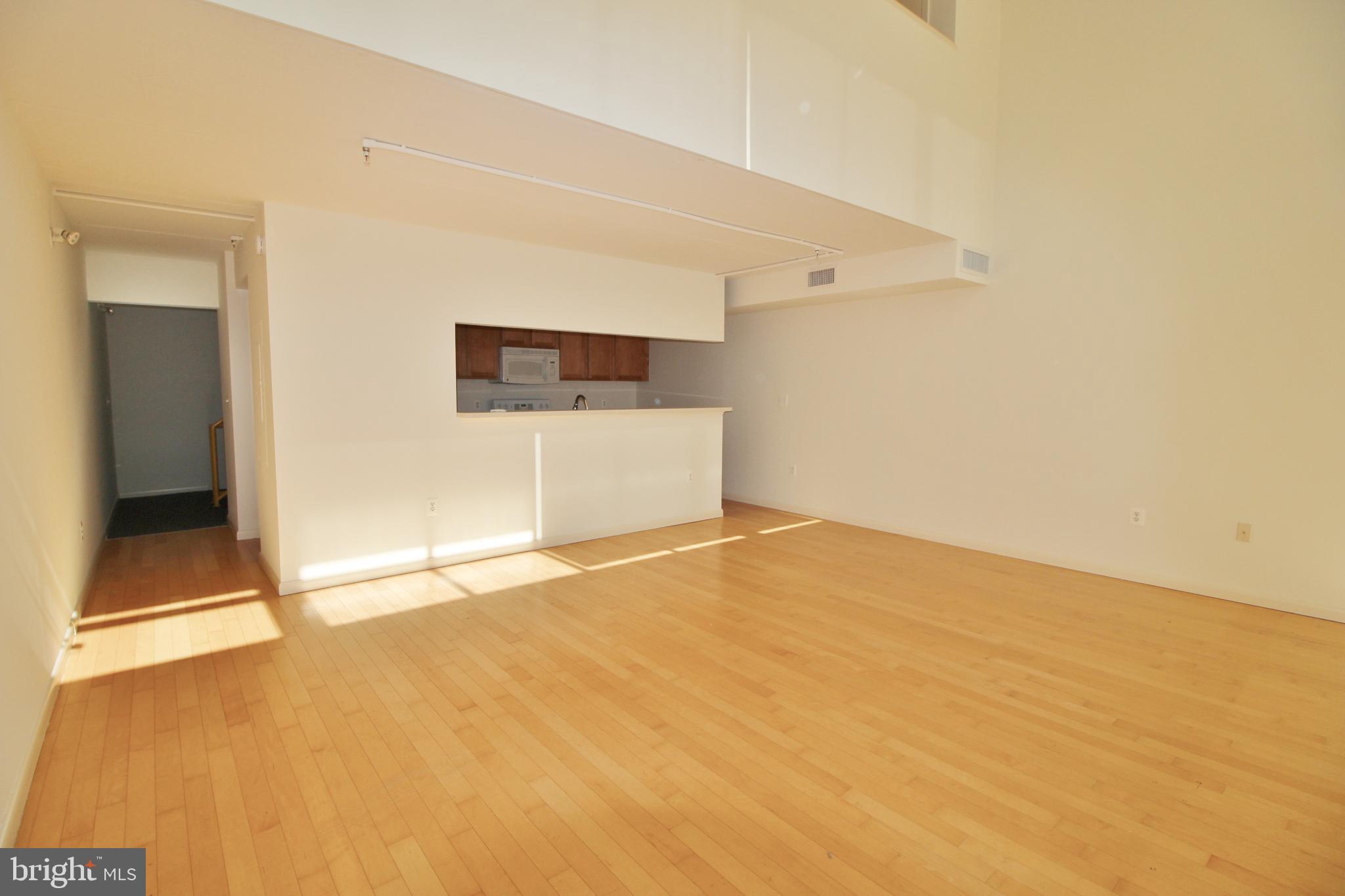 424 N Street Northwest, Unit B Washington, DC 20001 - Photo 17 of 20