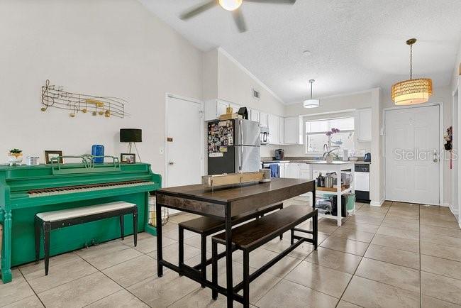 172 Grove Street Orlando, FL 32835 - Photo 7 of 21