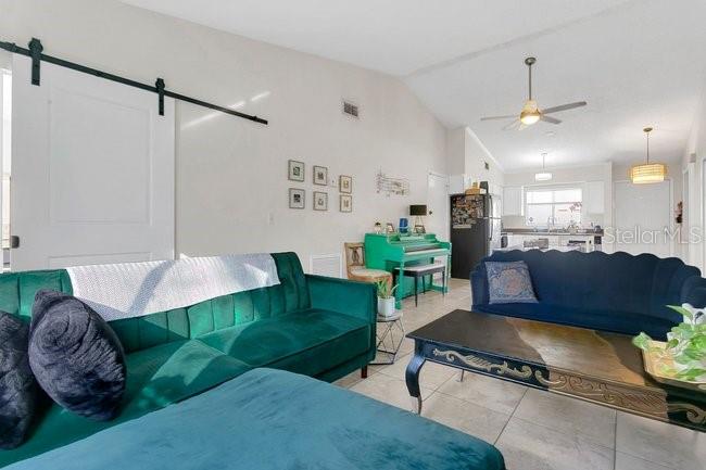 172 Grove Street Orlando, FL 32835 - Photo 10 of 21