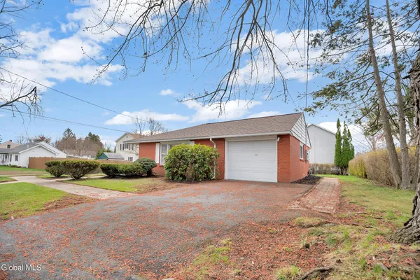 $375,000 | 161 Doris Street, Esopus, NY 12466