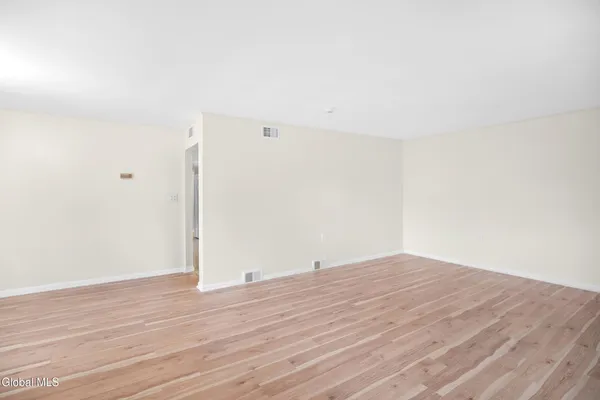 $375,000 | 161 Doris Street, Esopus, NY 12466