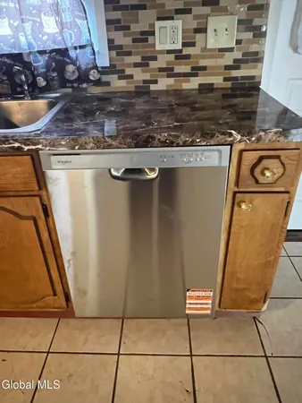 $375,000 | 161 Doris Street, Esopus, NY 12466