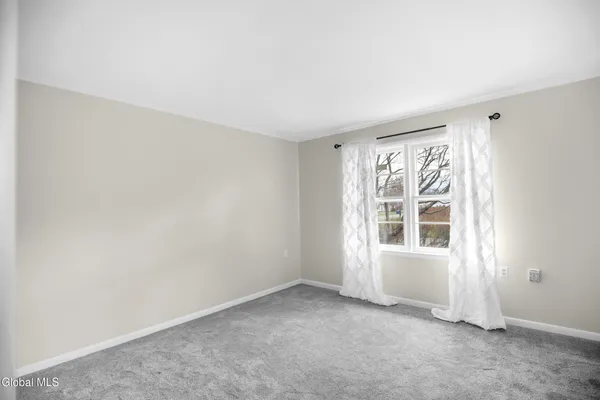 $375,000 | 161 Doris Street, Esopus, NY 12466