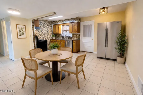 $375,000 | 161 Doris Street, Esopus, NY 12466