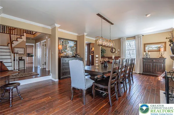 $849,900 | 6145 Woodledge Drive, Orefield, PA 18069