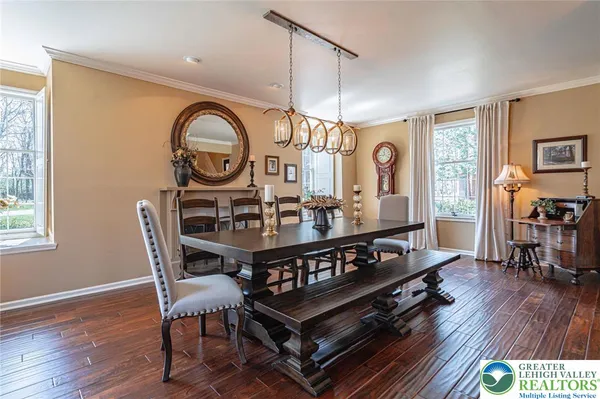 $849,900 | 6145 Woodledge Drive, Orefield, PA 18069