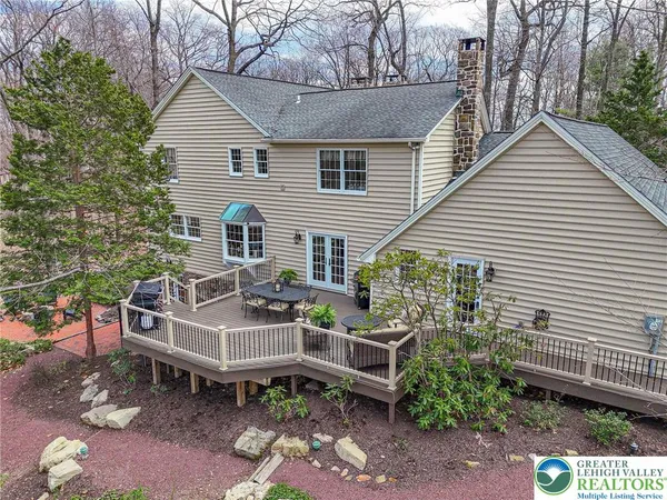 $849,900 | 6145 Woodledge Drive, Orefield, PA 18069