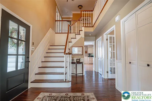$849,900 | 6145 Woodledge Drive, Orefield, PA 18069