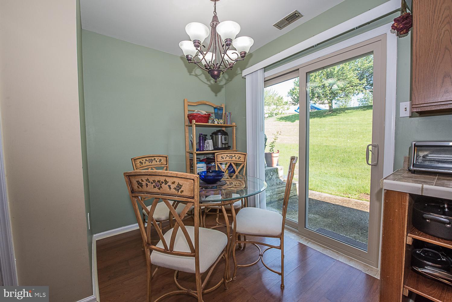 845 Maple Glen Circle Pottstown, PA 19464 - Photo 12 of 29 New sliding doors to patio