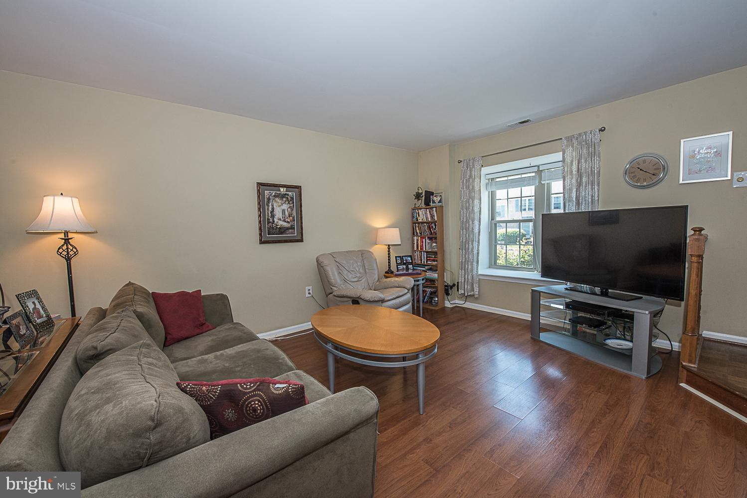 845 Maple Glen Circle Pottstown, PA 19464 - Photo 5 of 29