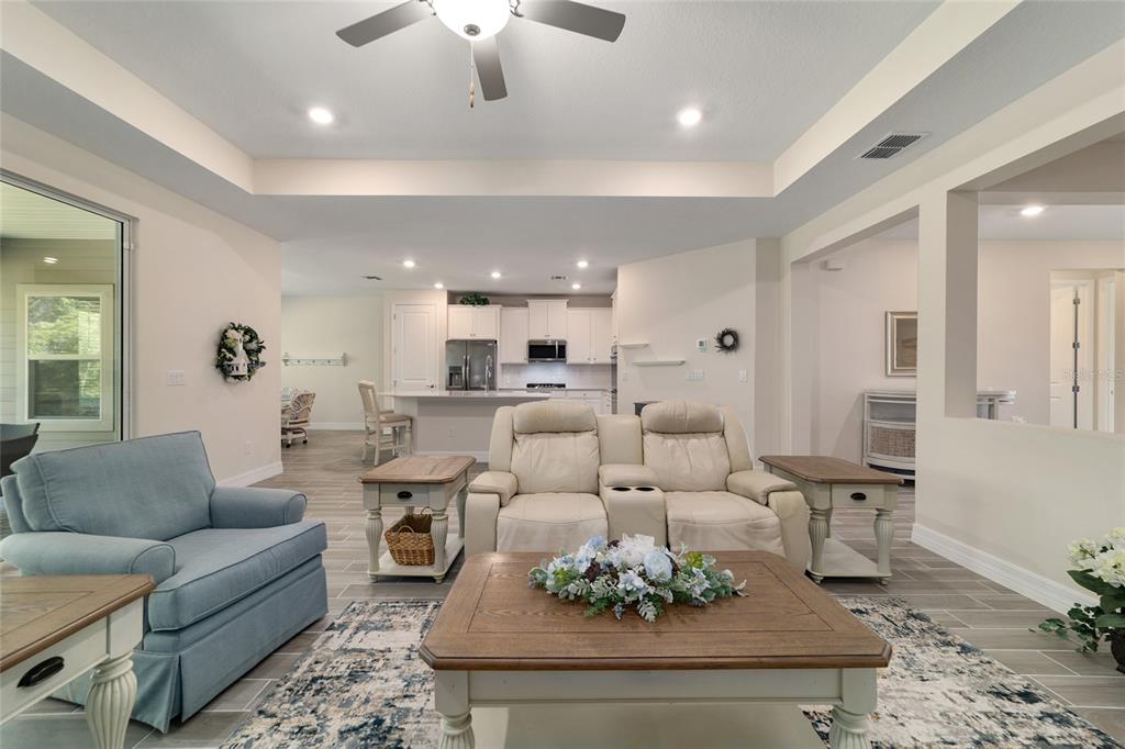1129 Southeast 42nd Road Ocala, FL 34480 - Photo 9 of 54