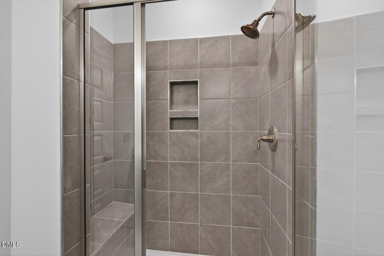 1210 Coach Station Alley, Unit 101 Raleigh, NC 27601 - Photo 17 of 31 24 (4)