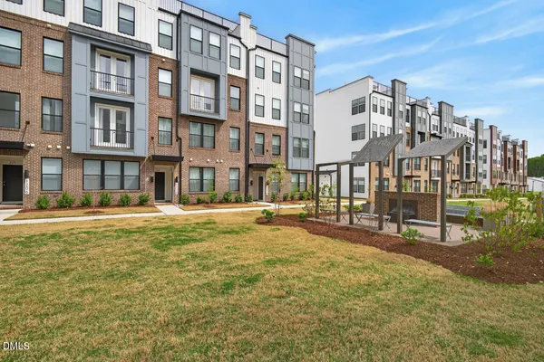$480,000 | 1210 Coach Station Alley, Unit 101, Raleigh, NC 27601