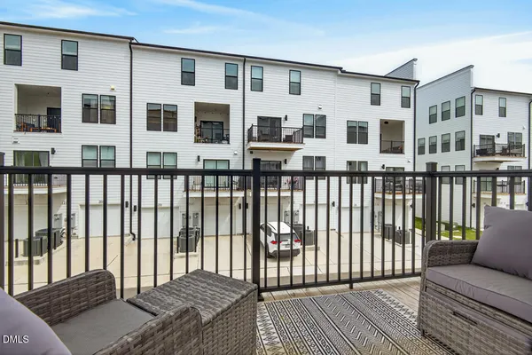 $480,000 | 1210 Coach Station Alley, Unit 101, Raleigh, NC 27601