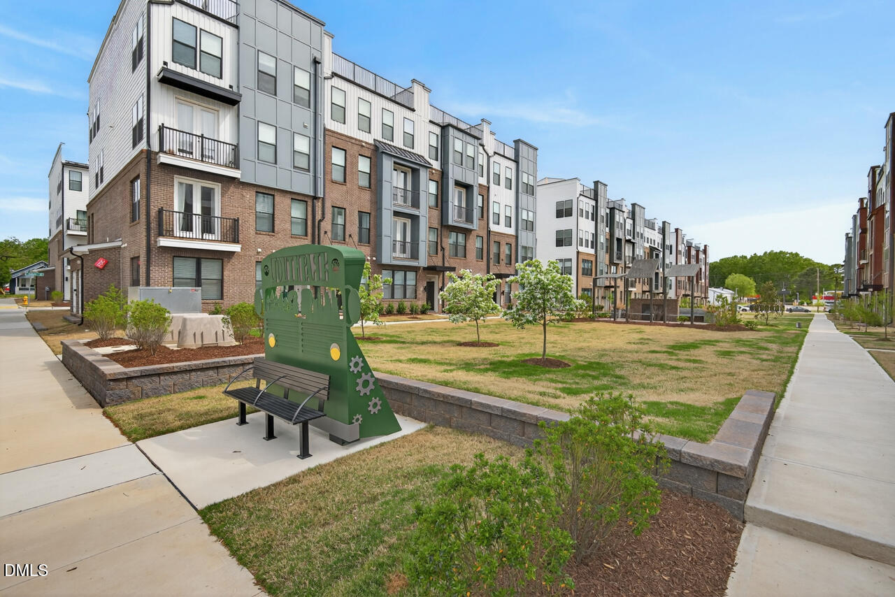 1210 Coach Station Alley, Unit 101 Raleigh, NC 27601 - Photo 29 of 31 42 (7)