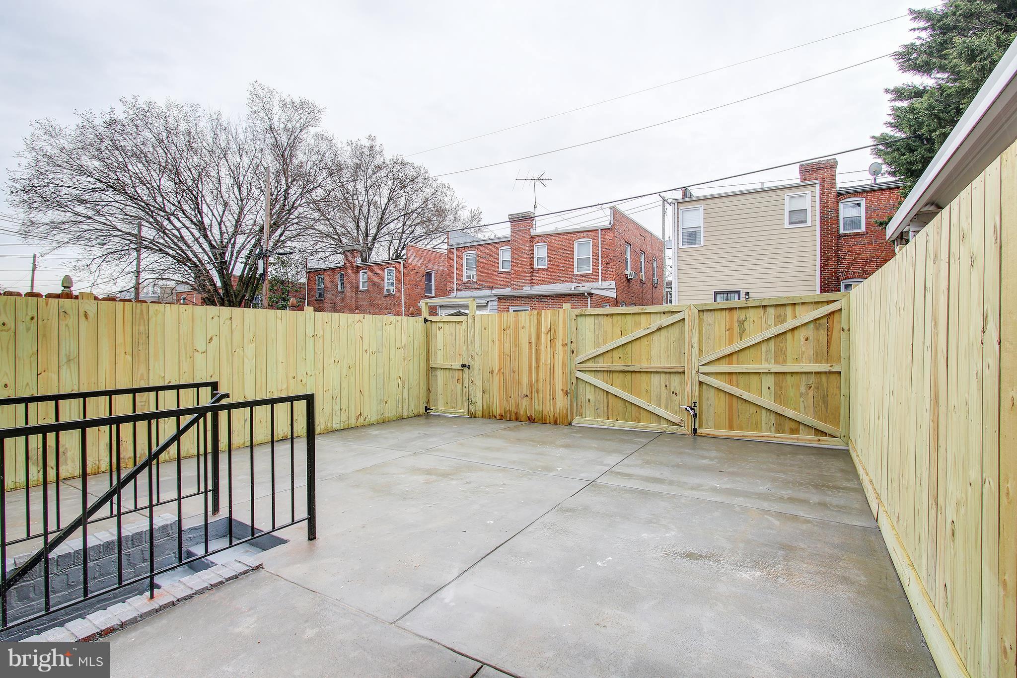 608 Roxboro Place Northwest Washington, DC 20011 - Photo 27 of 30 Exterior (Rear)