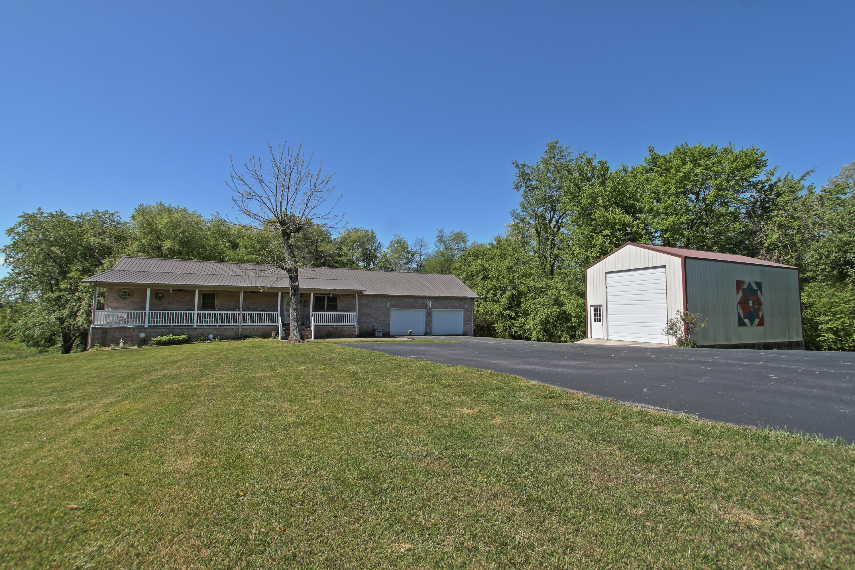 3824 Rugby Pike Allardt, TN 38504 - Photo 1 of 27 House Front 4