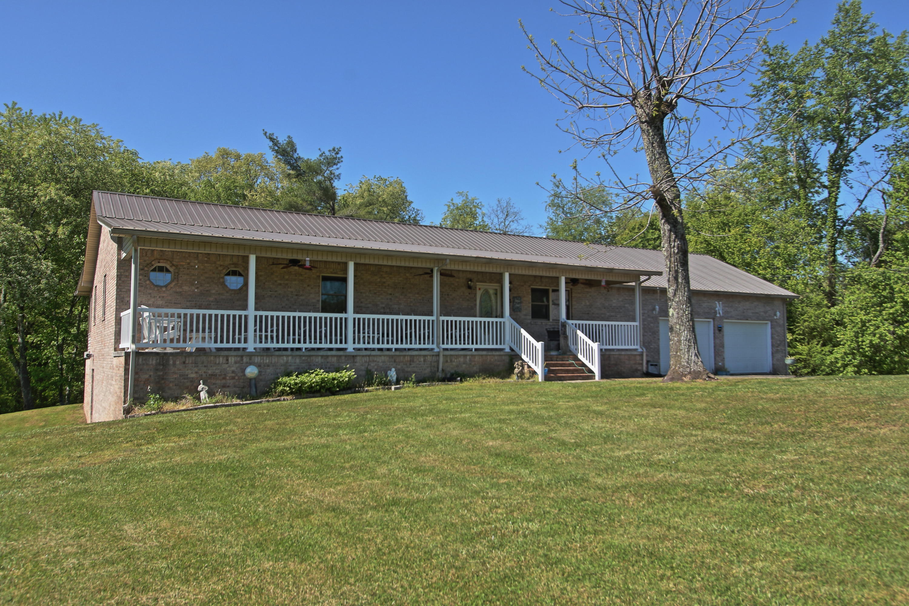 3824 Rugby Pike Allardt, TN 38504 - Photo 3 of 27 House Front 2