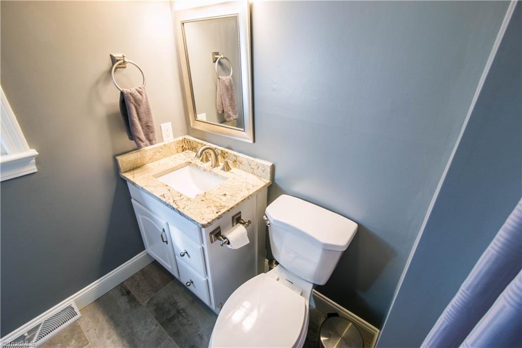 272 Cameron Road Lexington, NC 27295 - Photo 17 of 29 Gallery Image 17